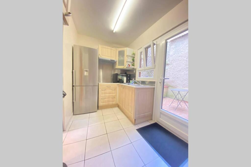 Au Coeur De La Cite Medievale Appartement Laon Buitenkant foto